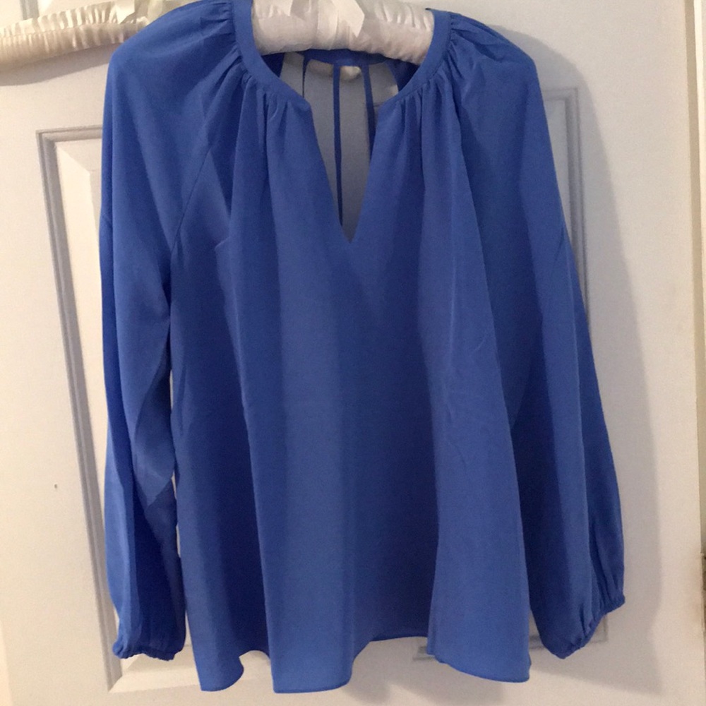 Gorgeous Lilly Pulitzer blouse NWT! M